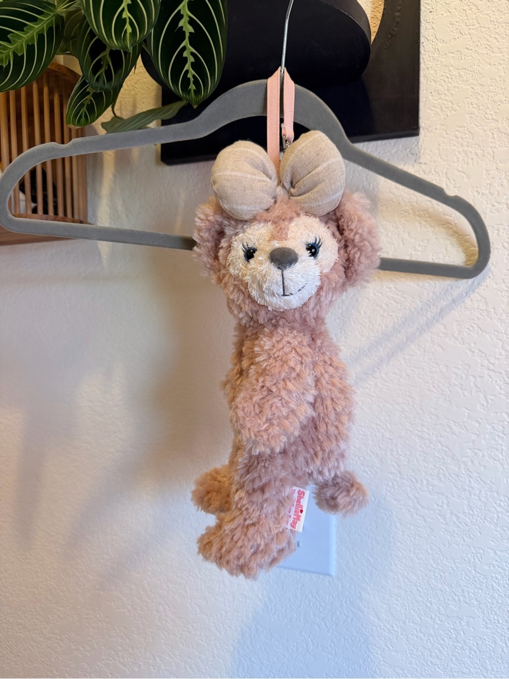 Tokyo Disney - Shellie Mae Plush zipper pouch
